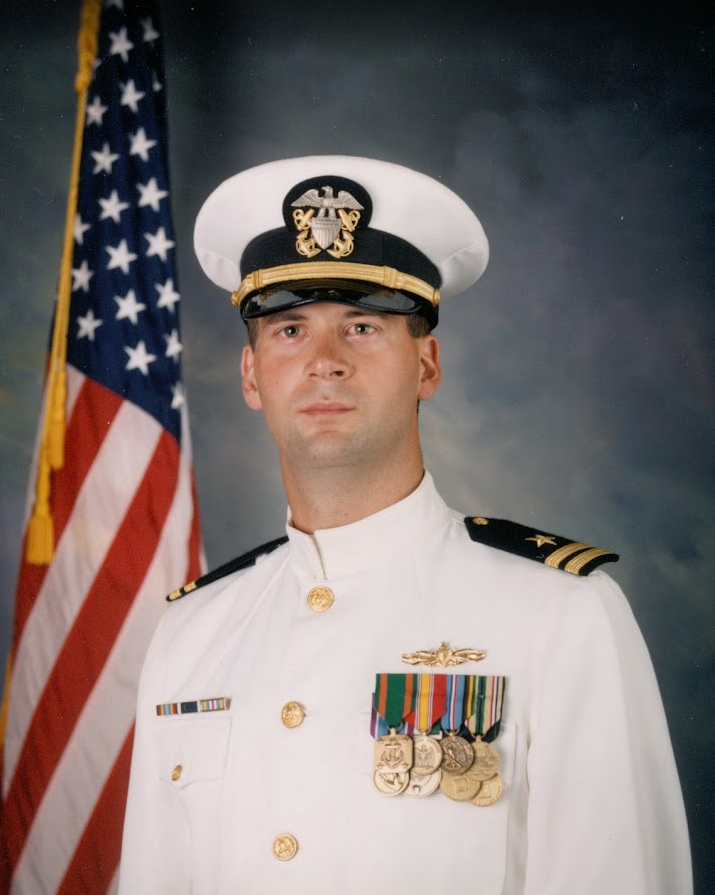 Official Navy Portrait of Alex Wright